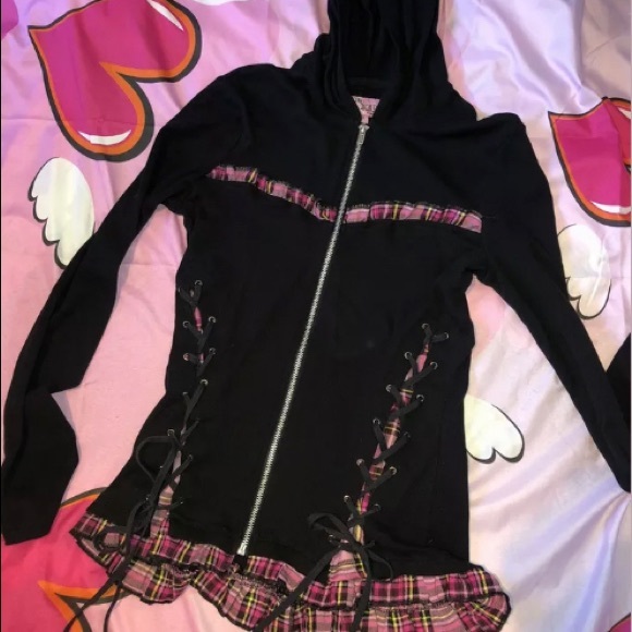 IN SEARCH OF - Picture 5 of 5